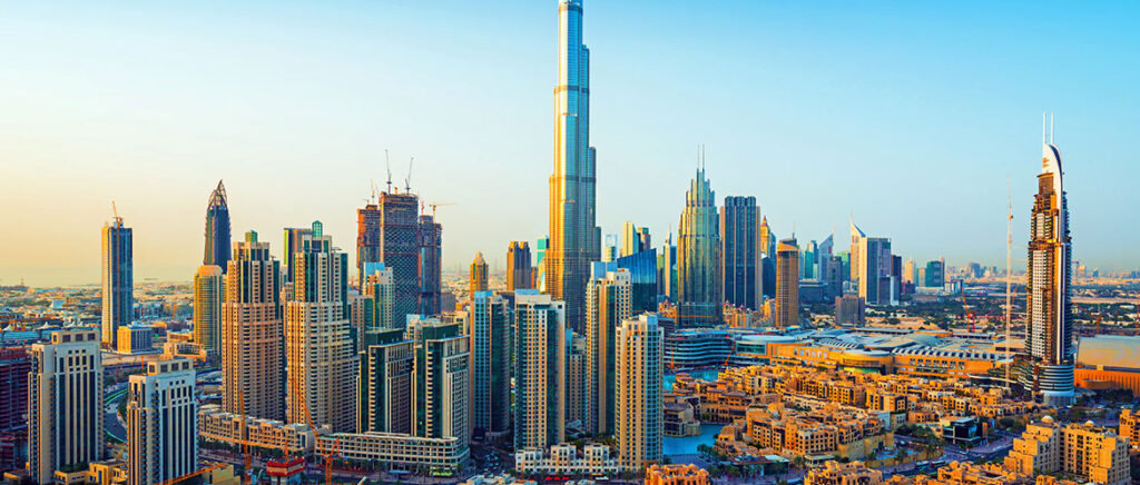 GLITTERING DUBAI